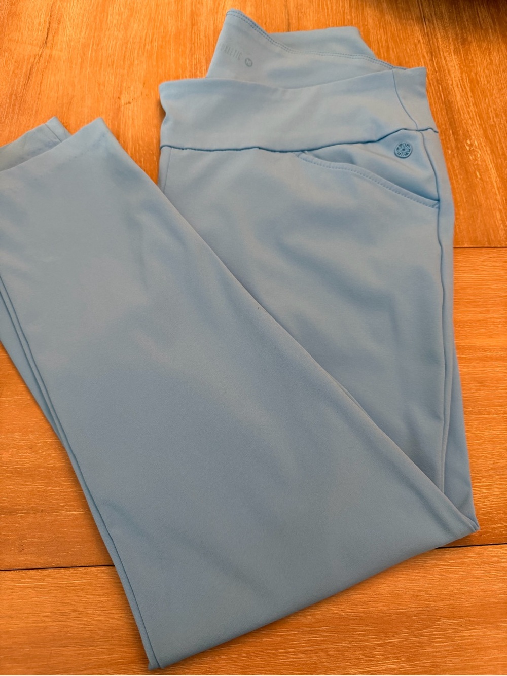 Lilly Pulitzer Blue 28” Luxletic pants